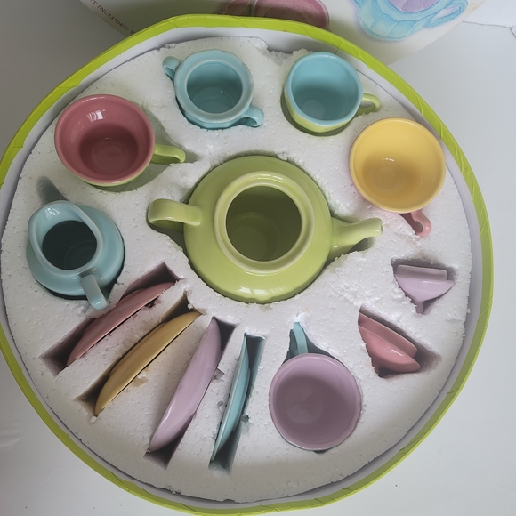 Rosanna Child's Tea For Me Too 13-Piece Ceramic Tea Party Set - Picture 10 of 17